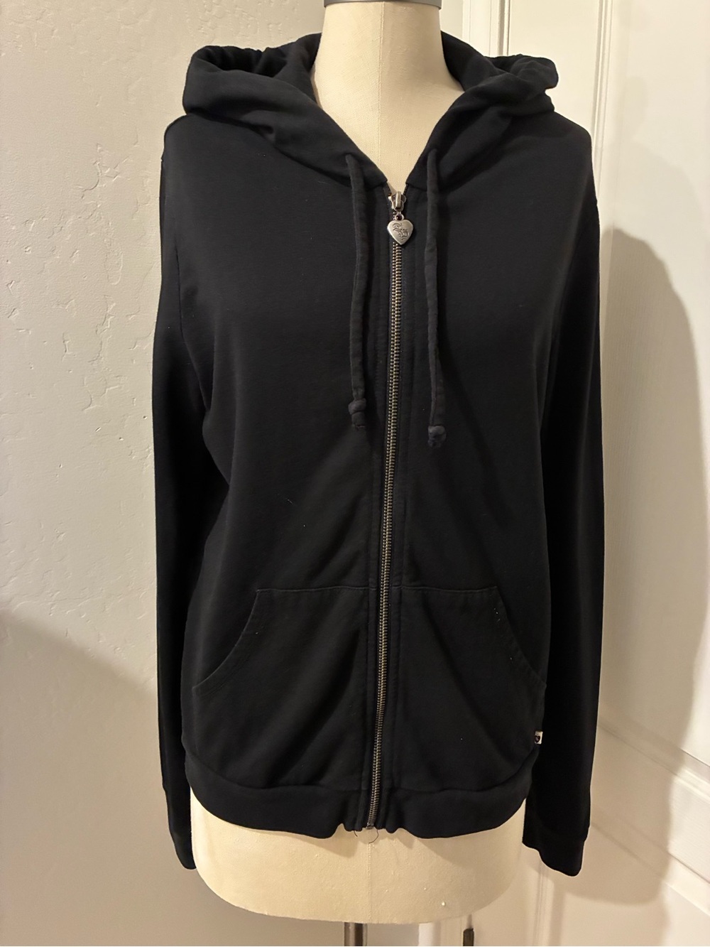 VTG Twisted Heart Black Embellished backless Chain Hoodie Y2K